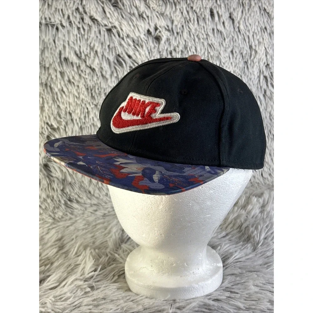 Nike Pro Snapback‎ Hat Baseball Cap Black Streetwear Floral Tropical Resort OSFM